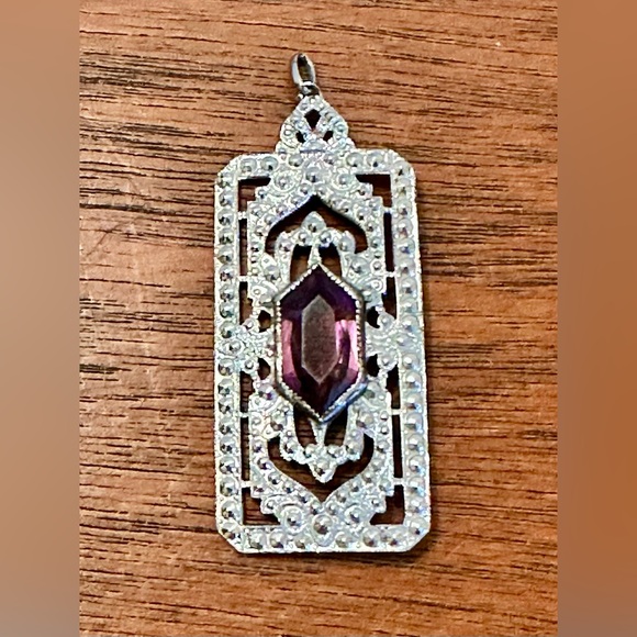 Vintage Art Deco Filigree Sterling Silver & Amethyst Pendant - Picture 10 of 16